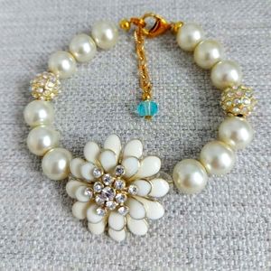 Bracelet hand made exclusive